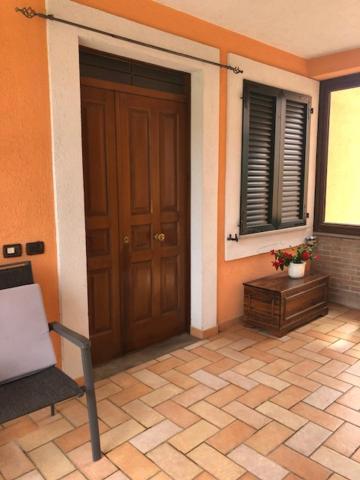 Il Giardino Delle Rose Apartment Спело Екстериор снимка