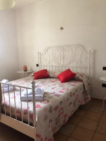 Il Giardino Delle Rose Apartment Спело Екстериор снимка