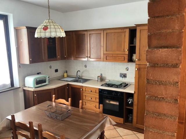 Il Giardino Delle Rose Apartment Спело Екстериор снимка